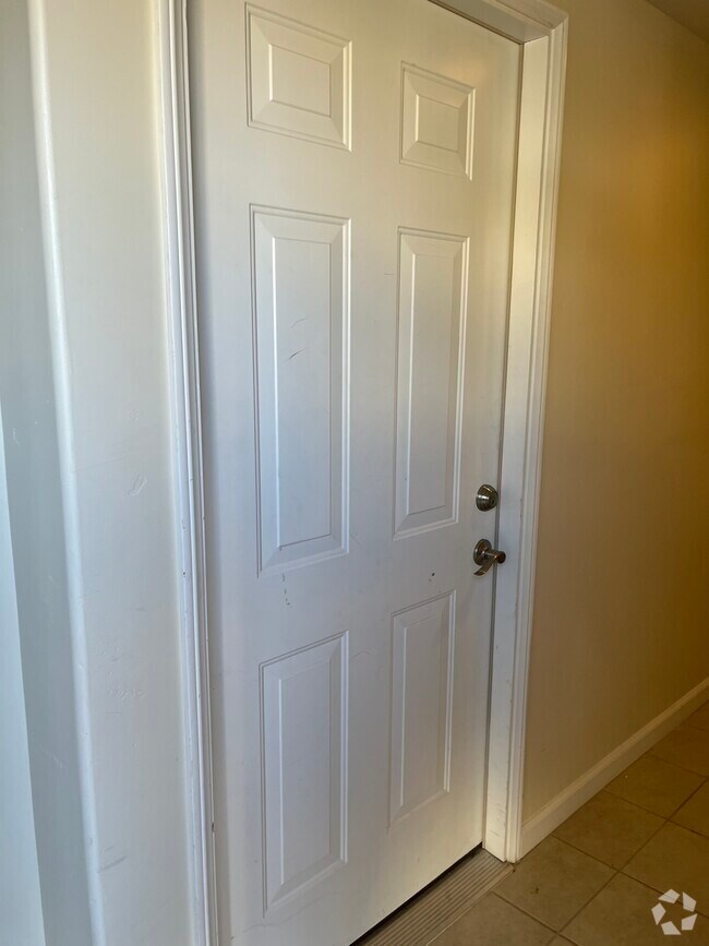 Friars Village Apartments under 2,500 San Diego, CA 1 Rentals