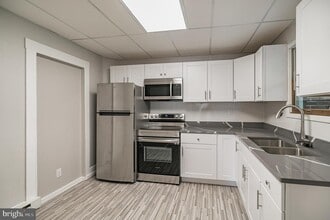 Building Photo - 34 N Nescopec St