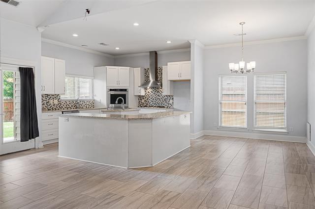 Foto del edificio - 8406 Willowbrook Dr