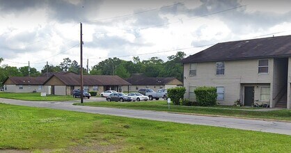 Building Photo - 210 N Beglis Pkwy