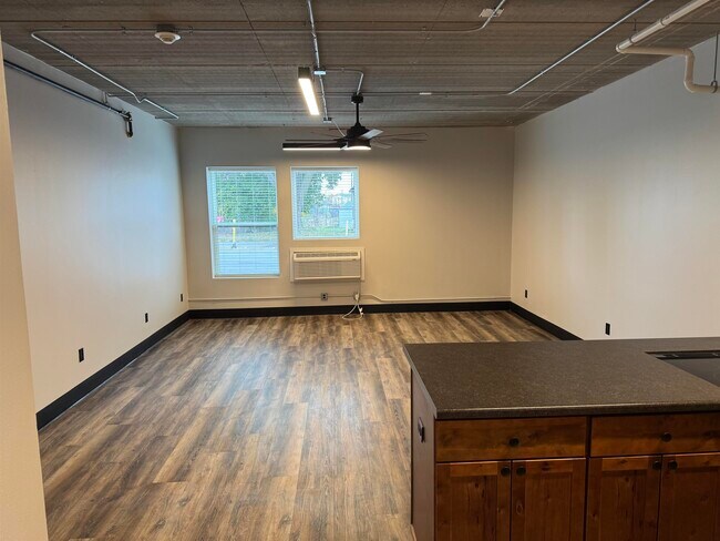 Foto del edificio - 217 S Badger Ave