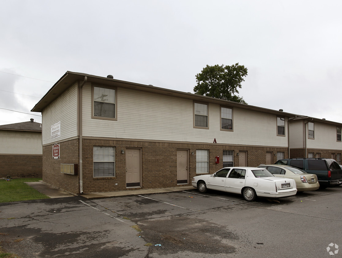 Primary Photo - Washington Meadow Apartments