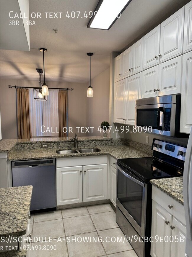 Building Photo - 1010 Winderley Pl