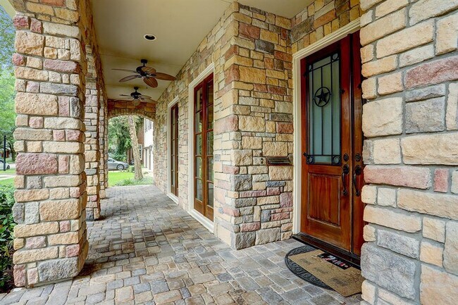 Building Photo - 4106 Rice Boulevard