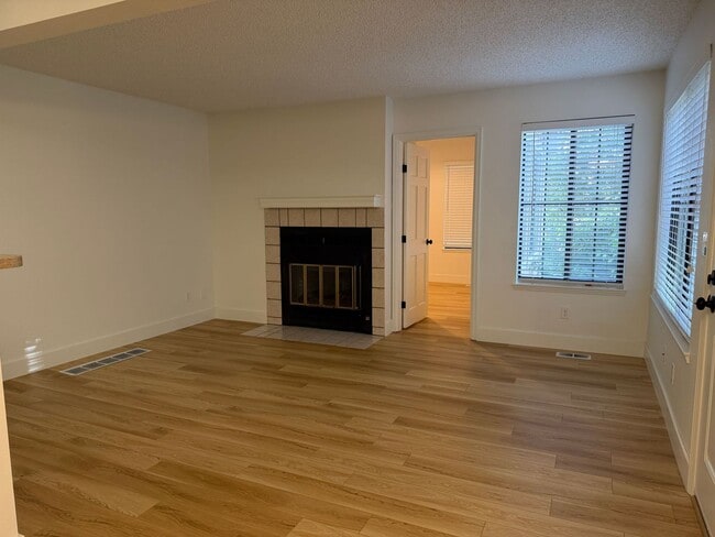 Photo - 4799 White Rock Circle Unit D Apartment