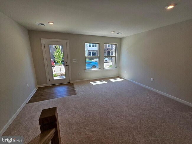 Building Photo - 13720 Cobble Lp