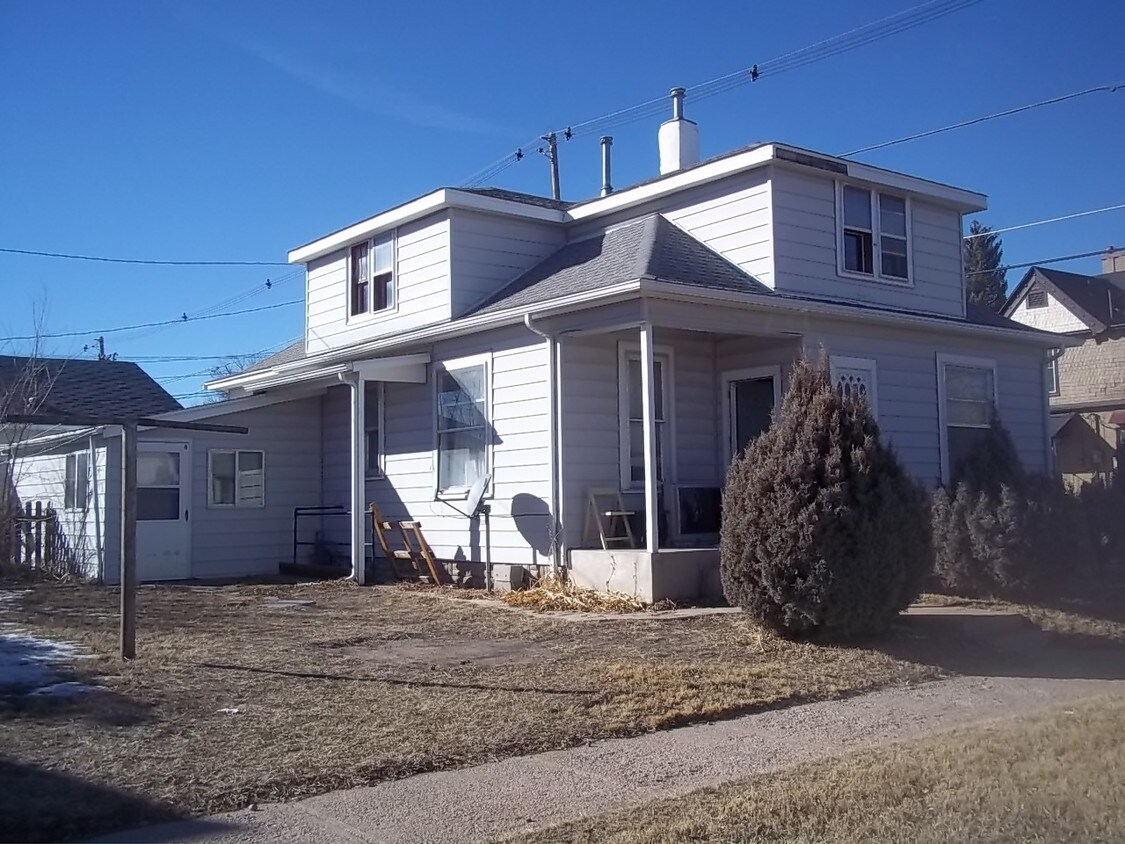 1610 Pebrican Ave Unit 4, Cheyenne, WY 82001 Room for Rent in