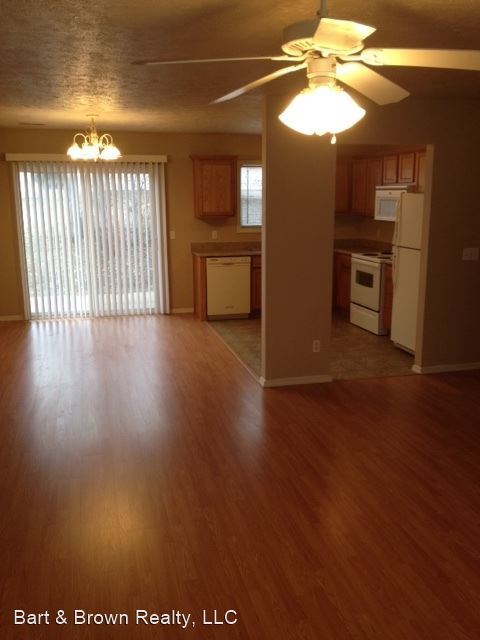 Building Photo - 3 br, 2 bath House - 1013 Deer Trail Ln