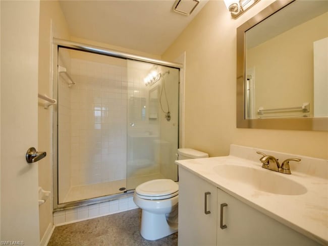 Foto del edificio - 15020 Arbor Lakes Dr W