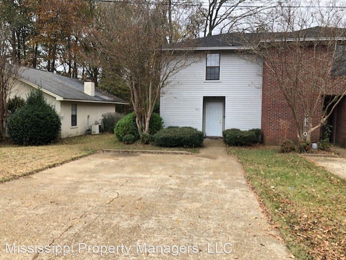 2 br, 1.5 bath House 1821 Holmes St House Rental in Tupelo, MS