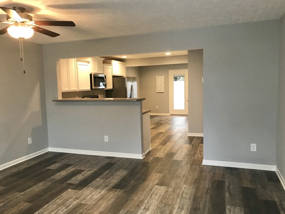 Building Photo - 2378 Age Ave