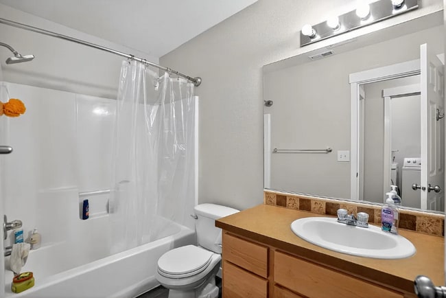 Building Photo - 12505 NE 24th St