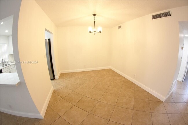 Building Photo - 2050 NW 81st Ave