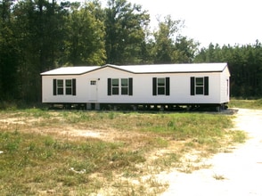 Building Photo - 432 Patriot Ln