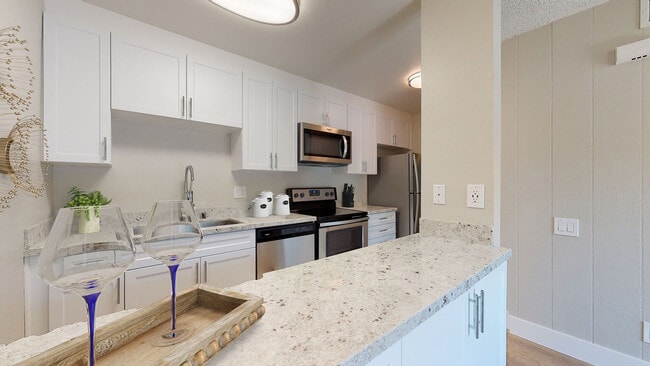 Building Photo - Artisan Claremont