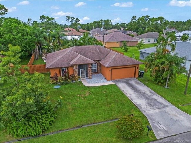 Foto del edificio - 3532 SW Margela St