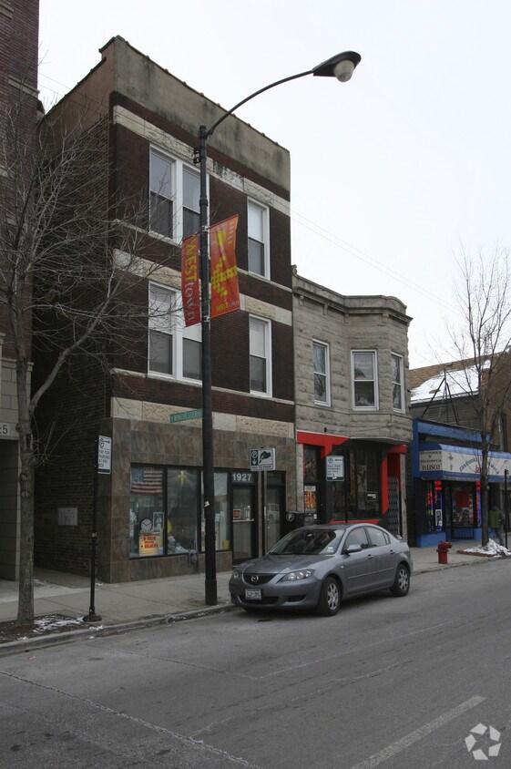 Foto del edificio - 1927 W Chicago Ave