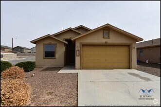 Building Photo - 4644 Sean Sims St