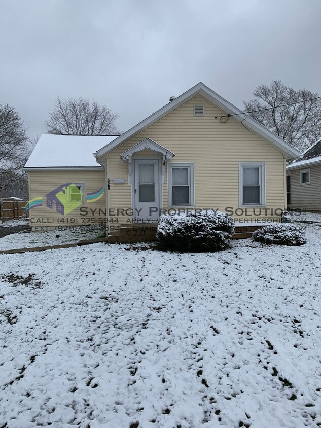 Primary Photo - Newly remodeled two bedroom ranch in Madison