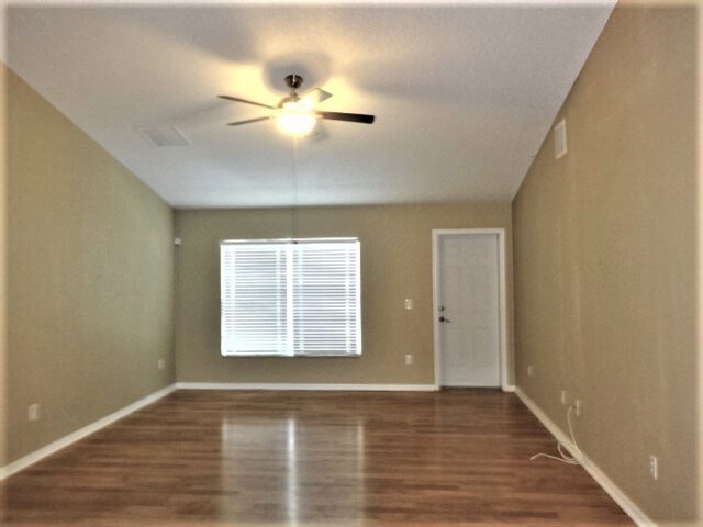 Foto del edificio - 1147 SE Preston Ln