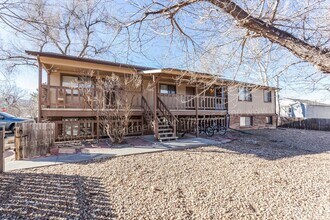Building Photo - 1244 Maple St