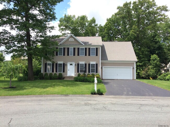 Building Photo - 4 Northgate Ct