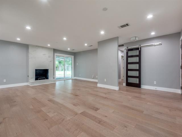 Building Photo - 3211 Jubilee Trail