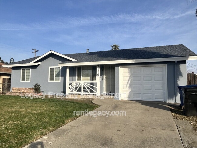 Foto del edificio - 7118 Watt Ave