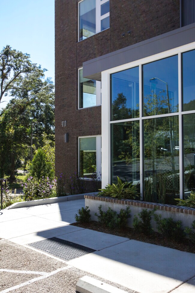 The Pearl Apartments Wilmington, NC