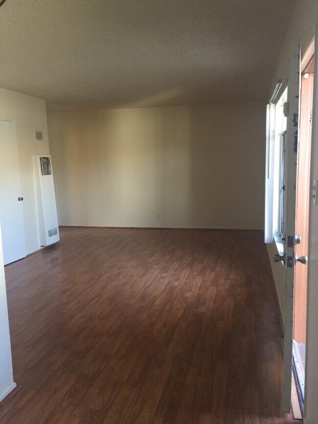 Livingroom from Dining Area - 1501 N Hollywood Way