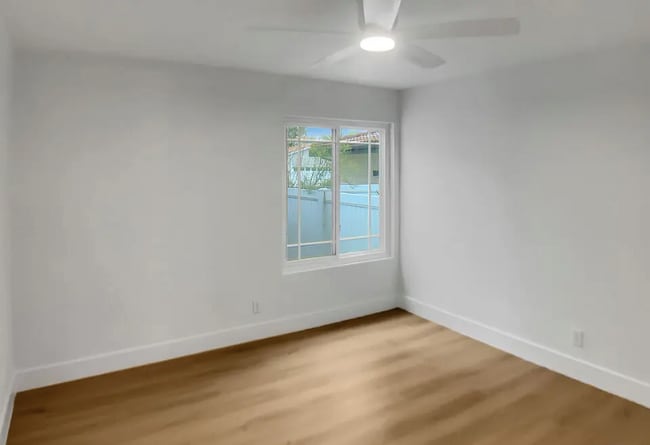 Foto del edificio - 953 S Ridgecrest Cir