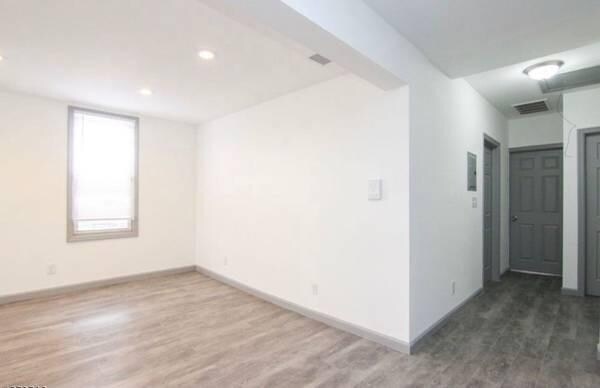 Foto del edificio - 851 Summer Ave