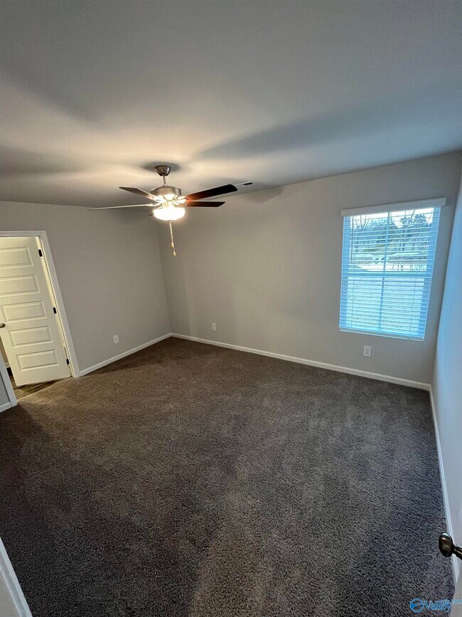 Building Photo - 154 Olde Hearth Rd