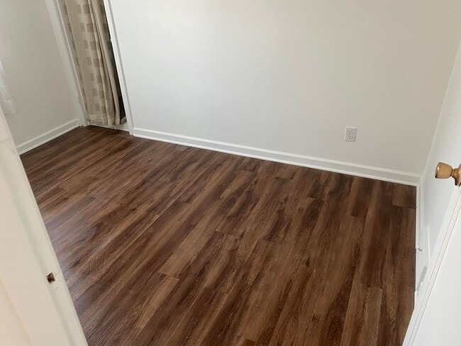 Foto del edificio - 843 SW 116th St