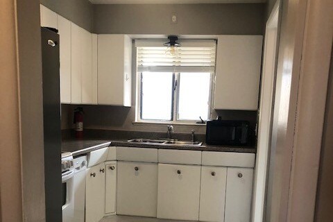 Foto principal - 3706 E 6th Ave