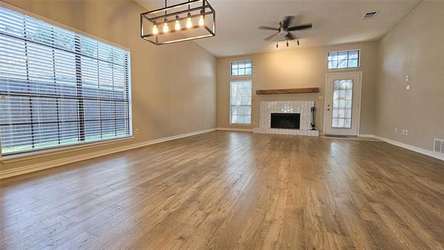 Building Photo - 986 Mauve Dr