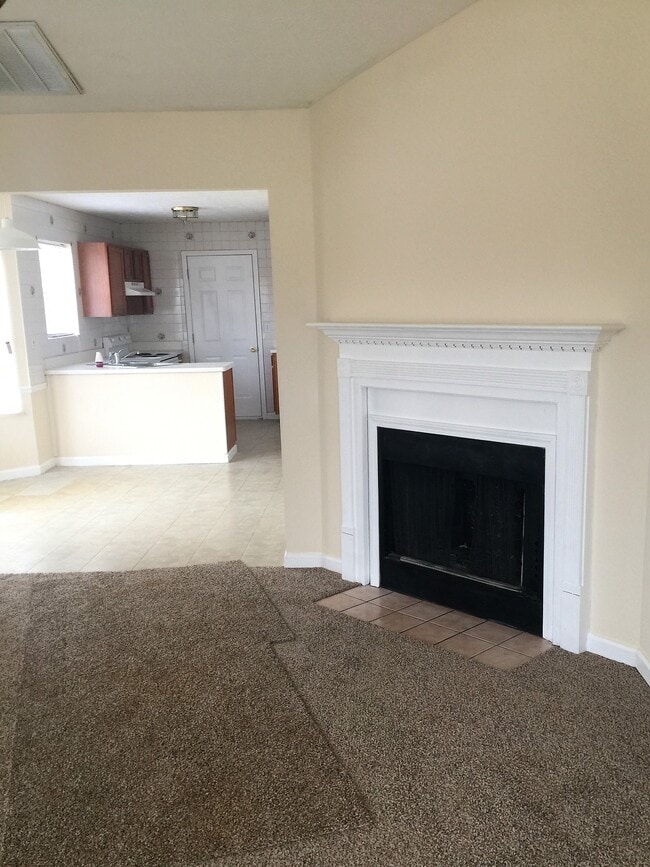 Building Photo - 109 Shandon Ln