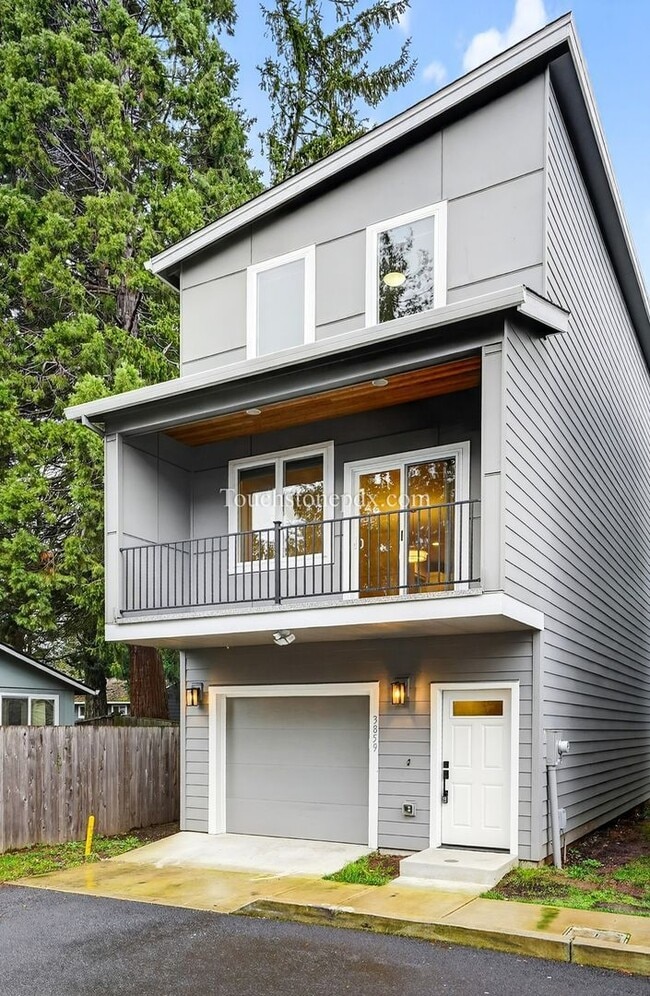 Photo - 3859 SE 92nd Ave House