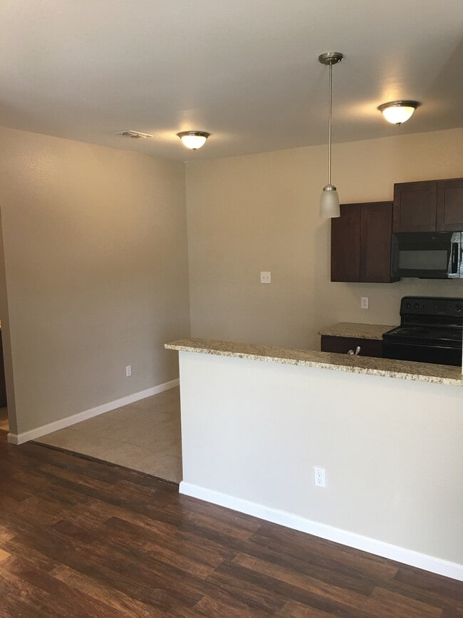 Building Photo - 7513 Novella Dr