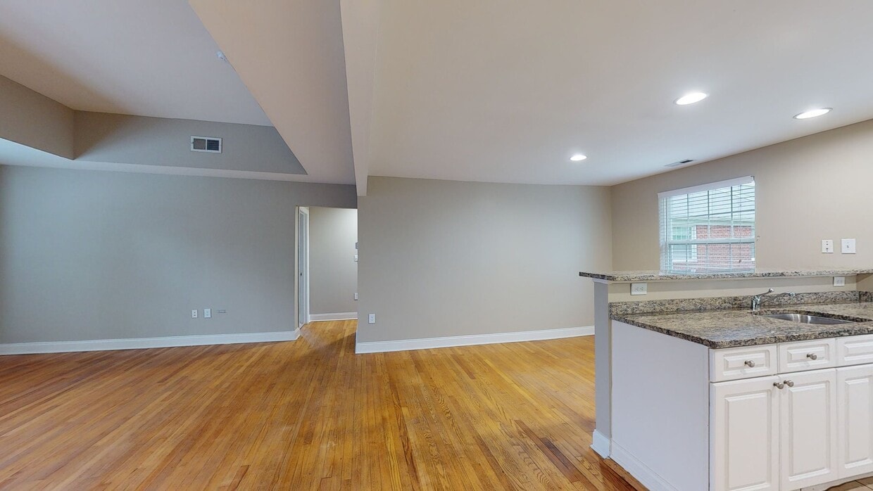 Photo - Rodgers Forge Apartments