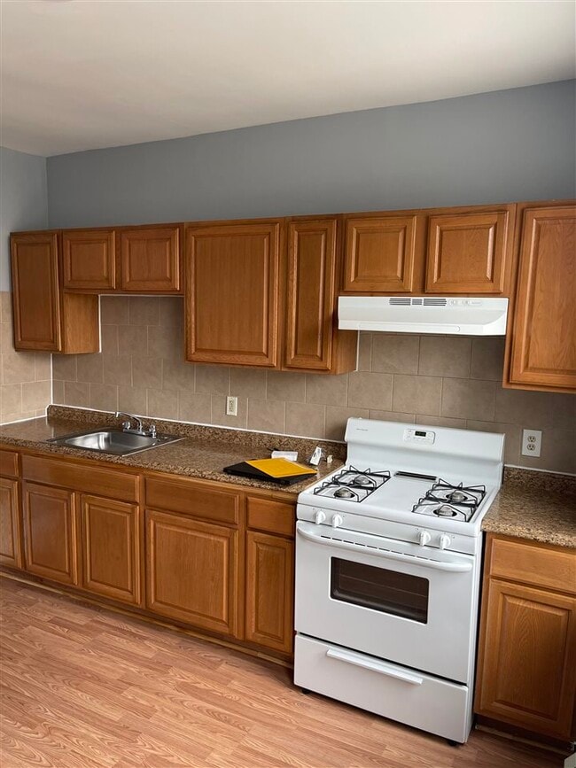 Foto del edificio - 24 Eastern Pkwy