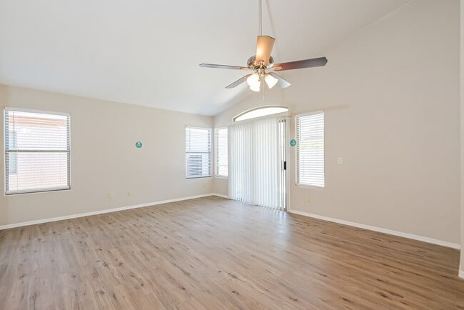 Building Photo - 4360 E Mesquite Desert Trail