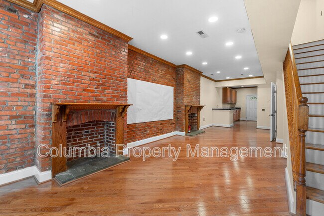 Foto del edificio - 1426 5th St NW