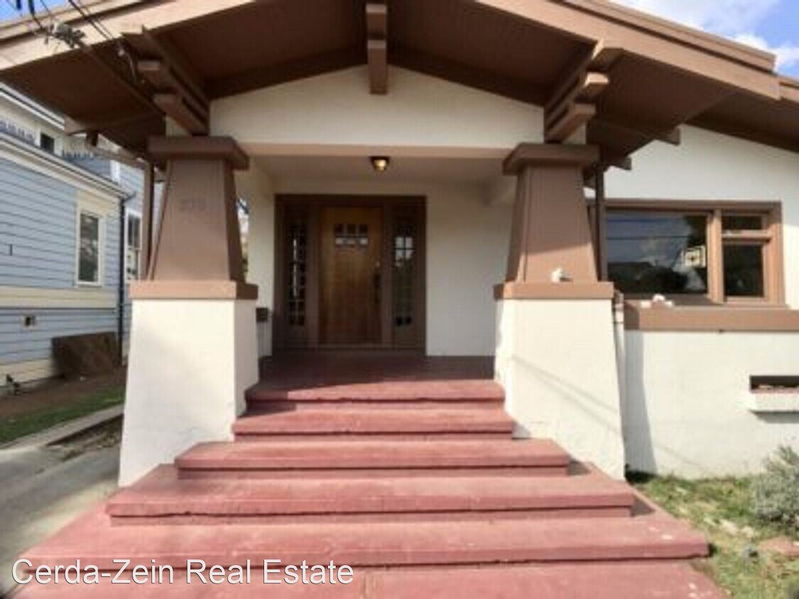 Primary Photo - 3 br, 1 bath House - 1179 Regent St