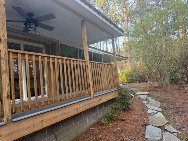 Building Photo - 380 N Bethesda Rd