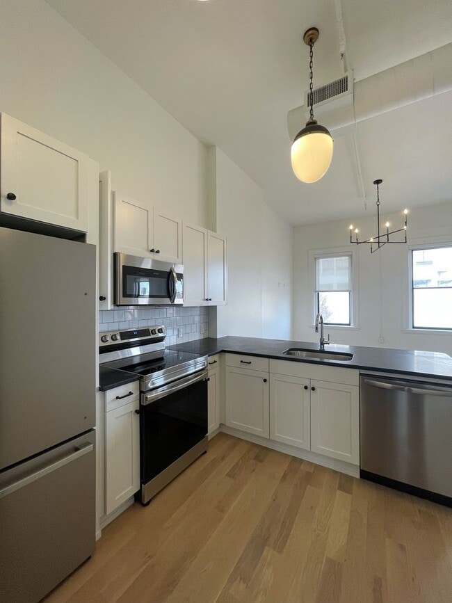 Interior Photo - Washington Lofts