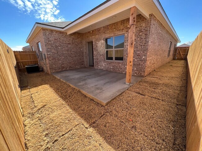 Foto del edificio - 5532 Itasca St