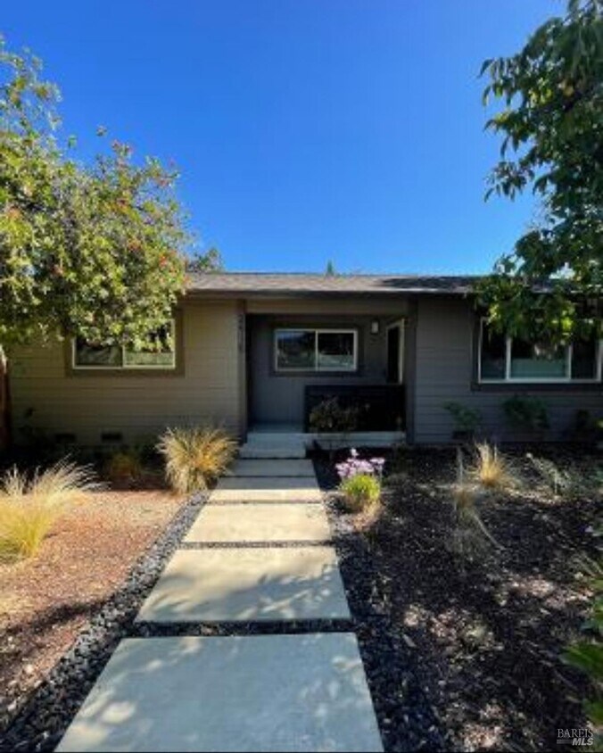 Foto principal - 2910 Lincoln Ave