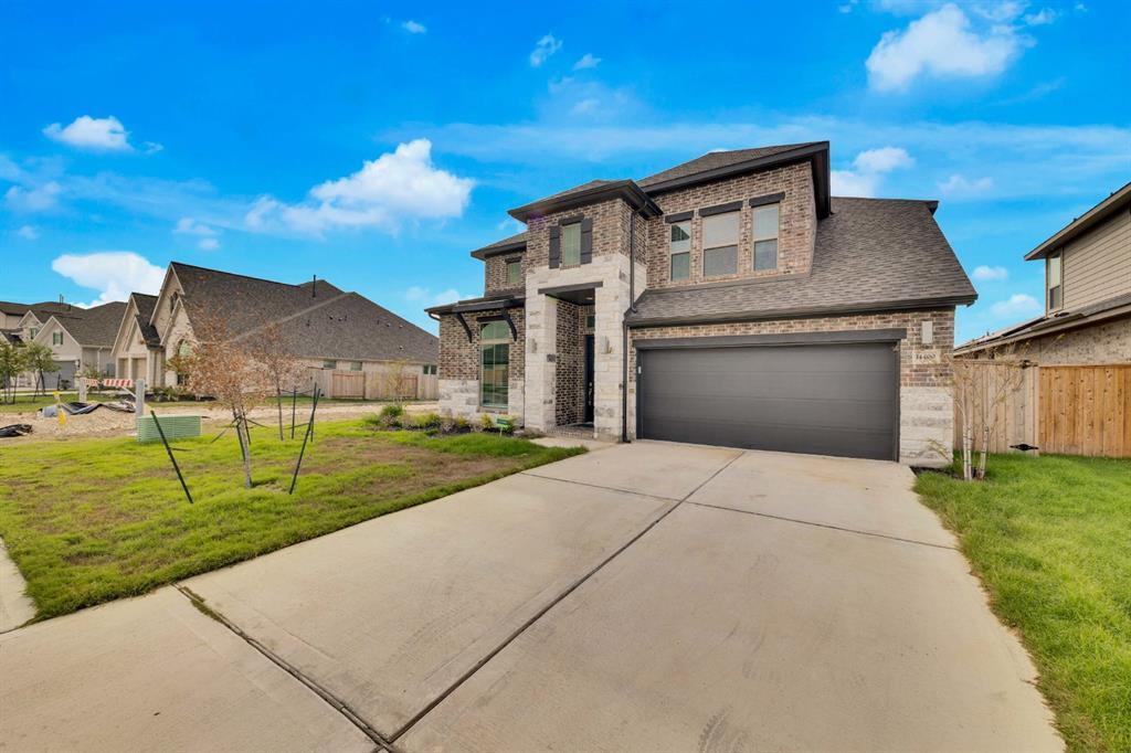 Foto principal - 14400 Kira Ln