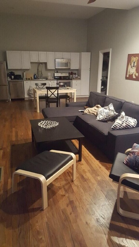 Foto principal - 933 N Jefferson St